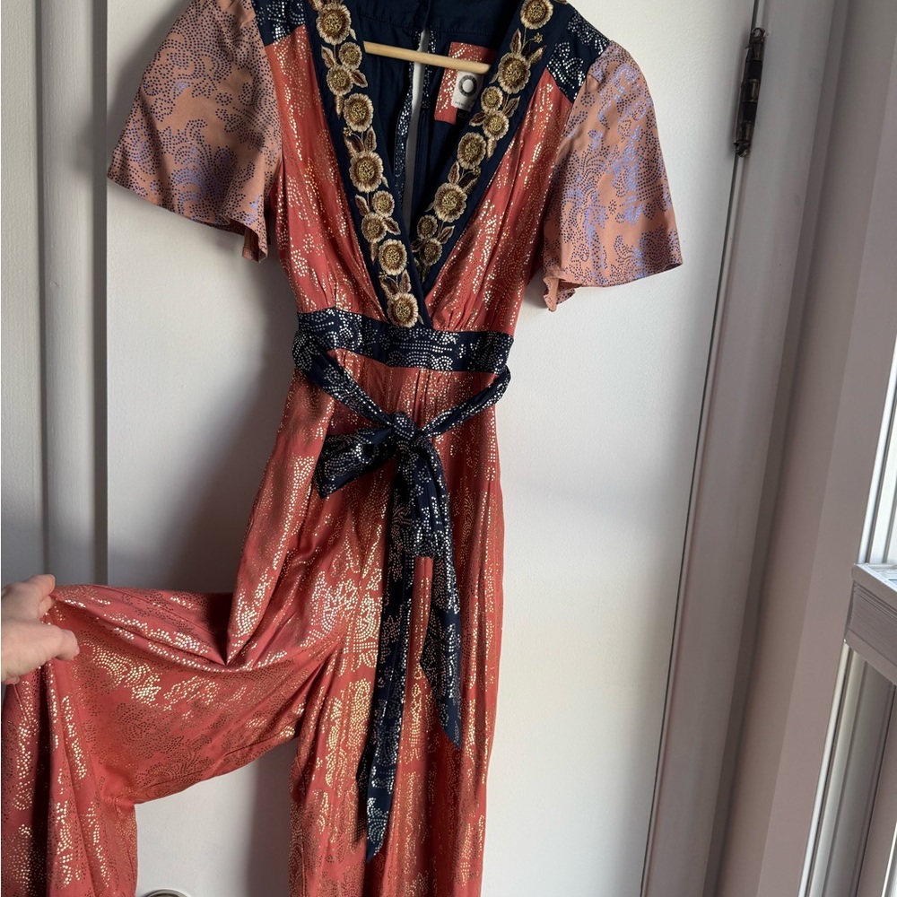 Anthropologie Akemi + Kin Navy and Gold Top